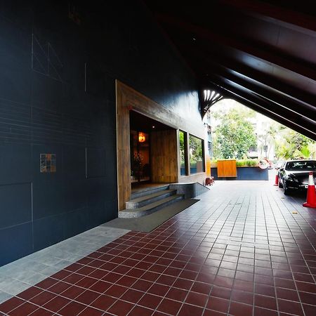 Abbott Hotel Navi Mumbai Exterior foto