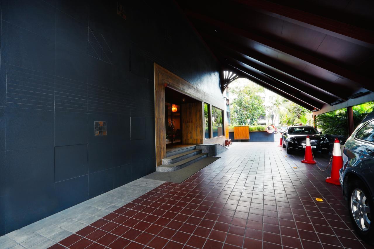 Abbott Hotel Navi Mumbai Exterior foto